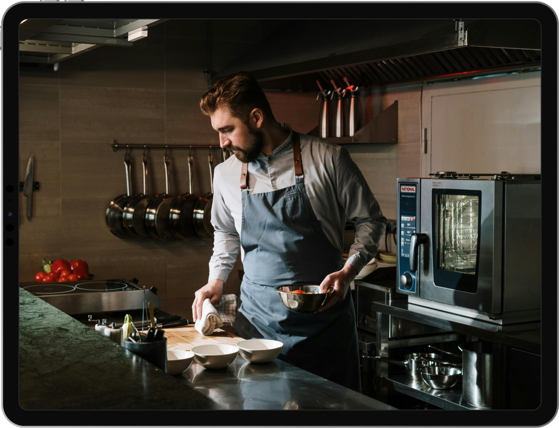 Image of a chef cooking
